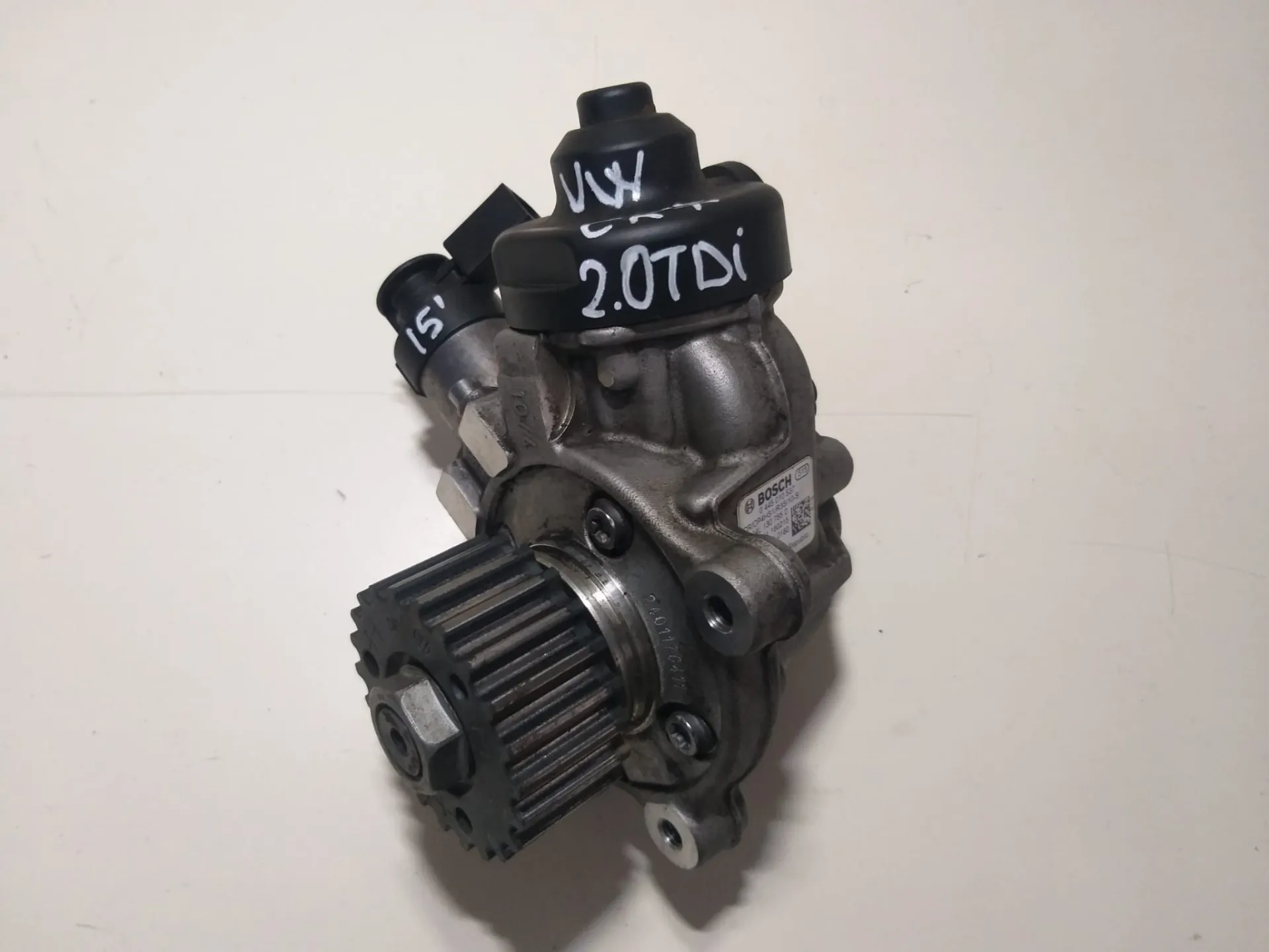 Pompa iniezione Skoda Octavia del 2015 2.0 Diesel CODICE RICAMBIO : 04L130755D