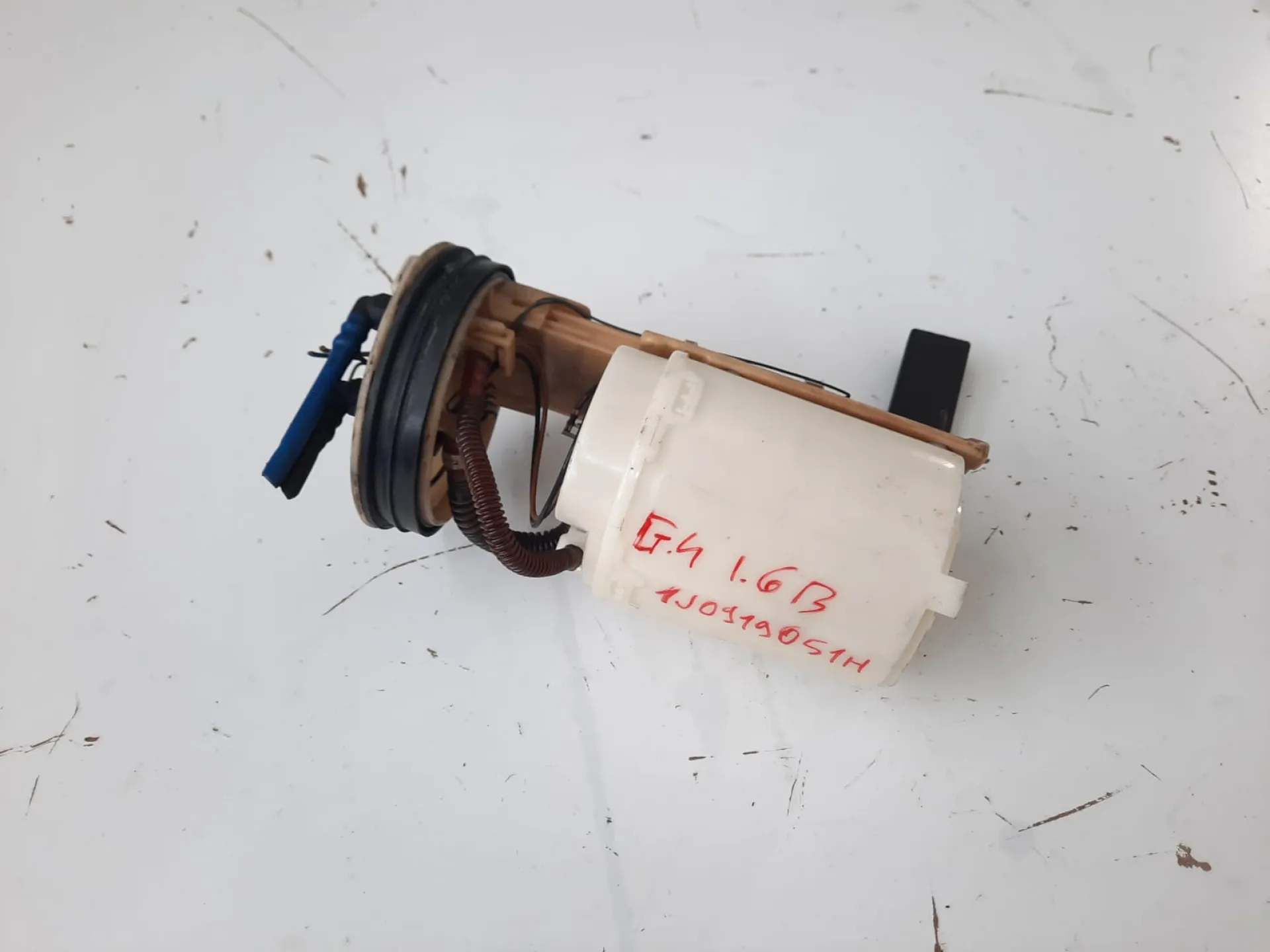Pompa serbatoio carburante Volkswagen Golf 4 del 2000 1.6 Benzina CODICE RICAMBIO : 1J0919051H