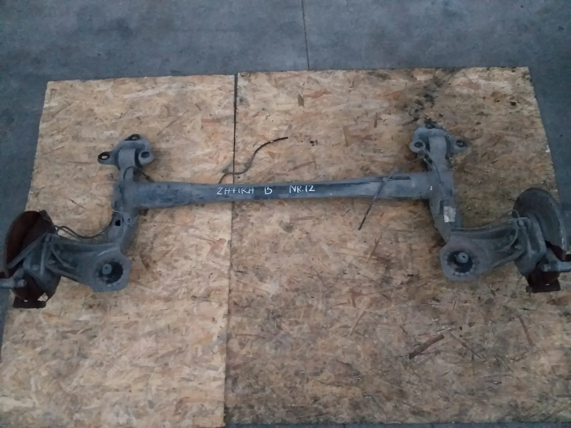 Ponte posteriore Opel Zafira B del 2006 1.9 Diesel