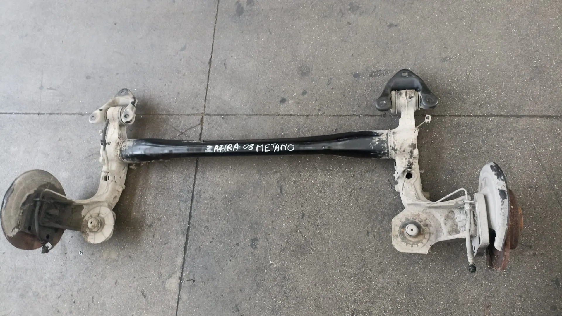 Ponte posteriore Opel Zafira Metano del 2008