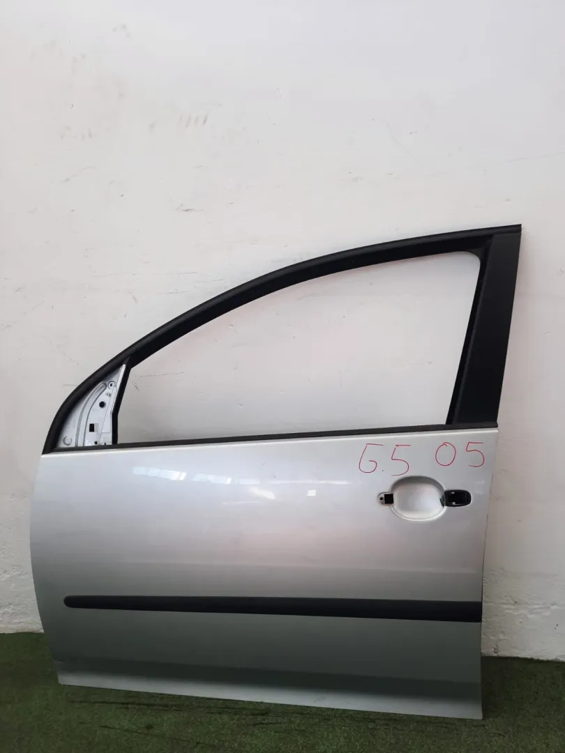 Porta anteriore sinistra Volkswagen Golf 5 del 2007