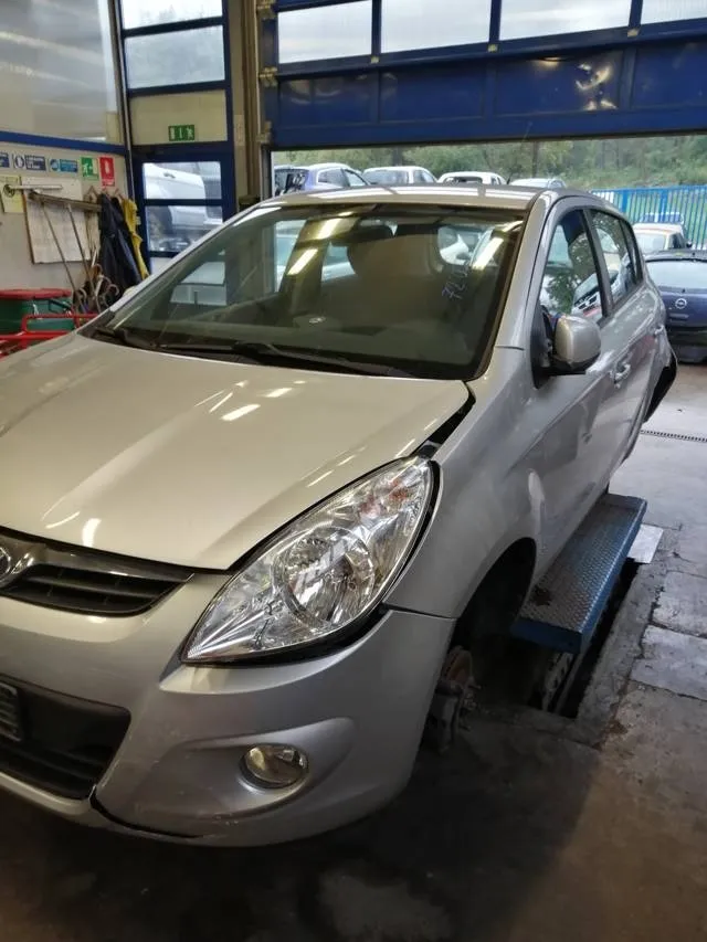 DEVIOLUCI  HYUNDAI I20 08>12