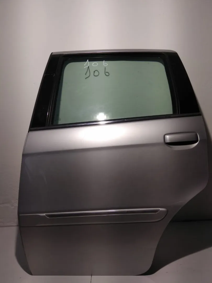 Porta posteriore sinistra Lancia Musa del 2012