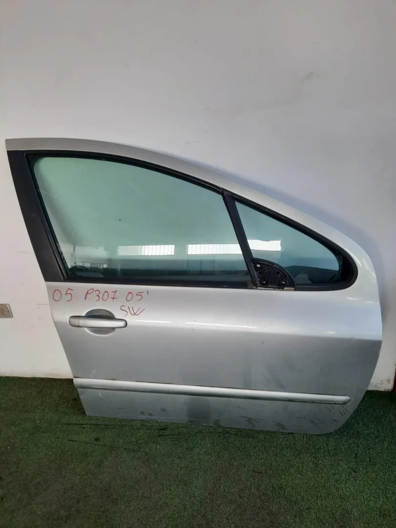 Portiera anteriore destra Peugeot 307 1.6 D del 2006