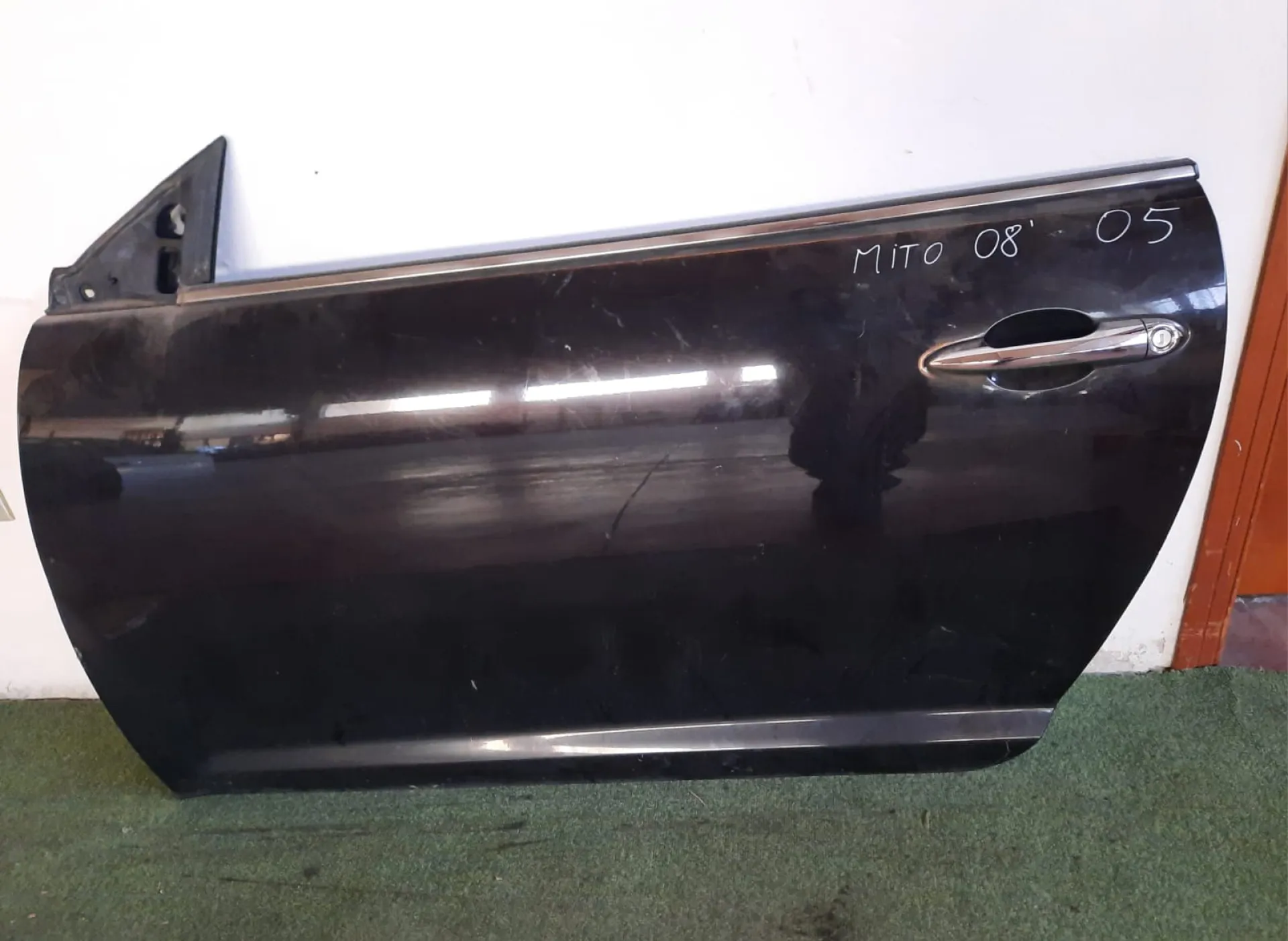 Portiera anteriore sinistra Alfa Romeo Mito 1.3 D del 2009