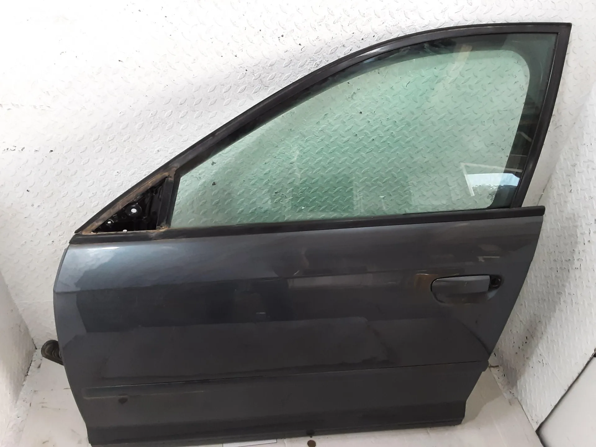 Cinghia Di Controllo Portiera Per Audi A2 (2000-2005) - Fermaporta Anteriore Sinistro/Destro, OEM 8Z0837249