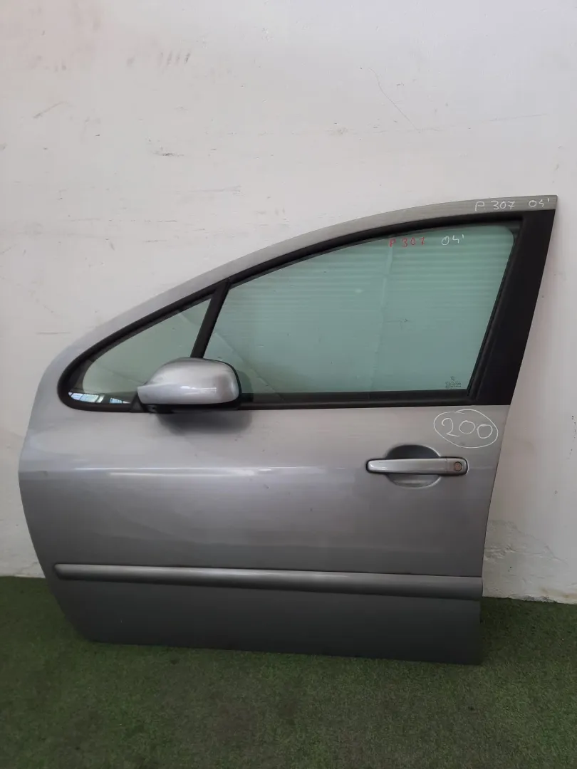 Portiera anteriore sinistra Peugeot 307 1.6 D del 2004