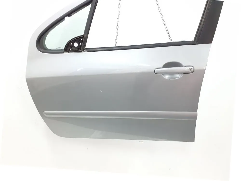 PORTIERA ANTERIORE SINISTRA con codice 9002S6 da PEUGEOT 307 Berlina 2000 Diesel 79 (2003)