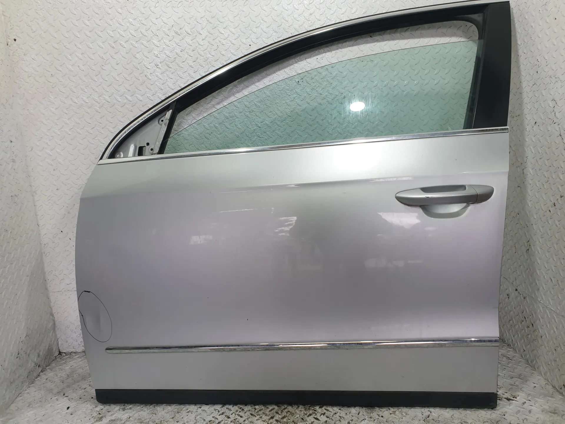 PORTIERA ANTERIORE SINISTRA VOLKSWAGEN Passat Berlina 4° Serie 3C4831055J BLS (05>10)