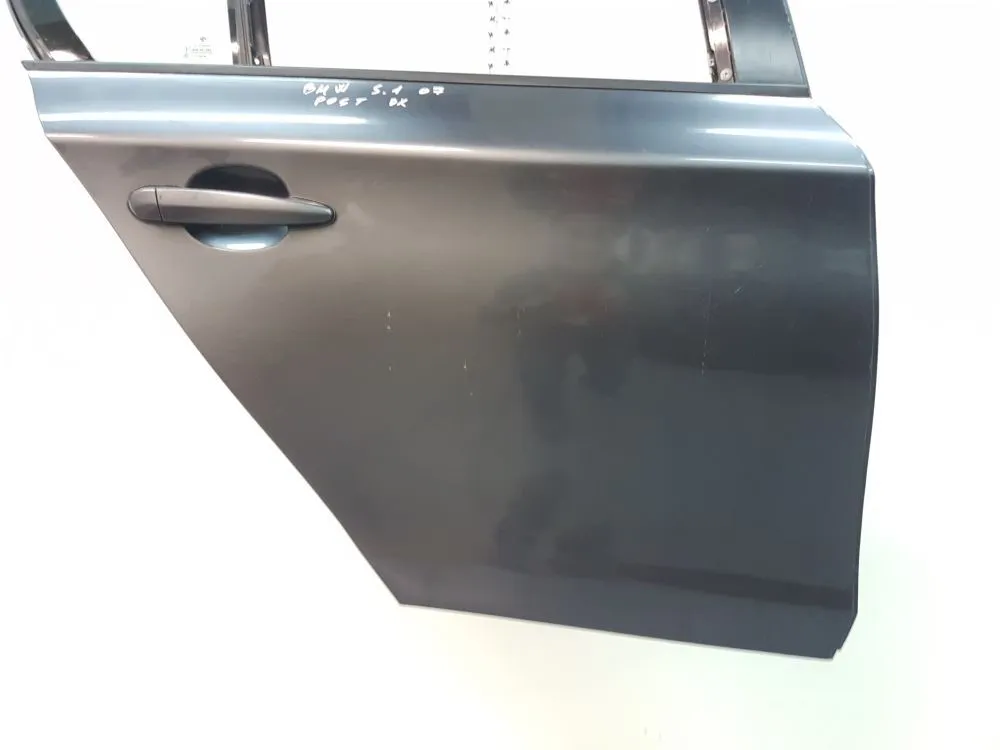 PORTIERA POSTERIORE DESTRA con codice 41527191018 da BMW Serie 1 Serie (E87) (04>07) 2000 Diesel 90 (2005)