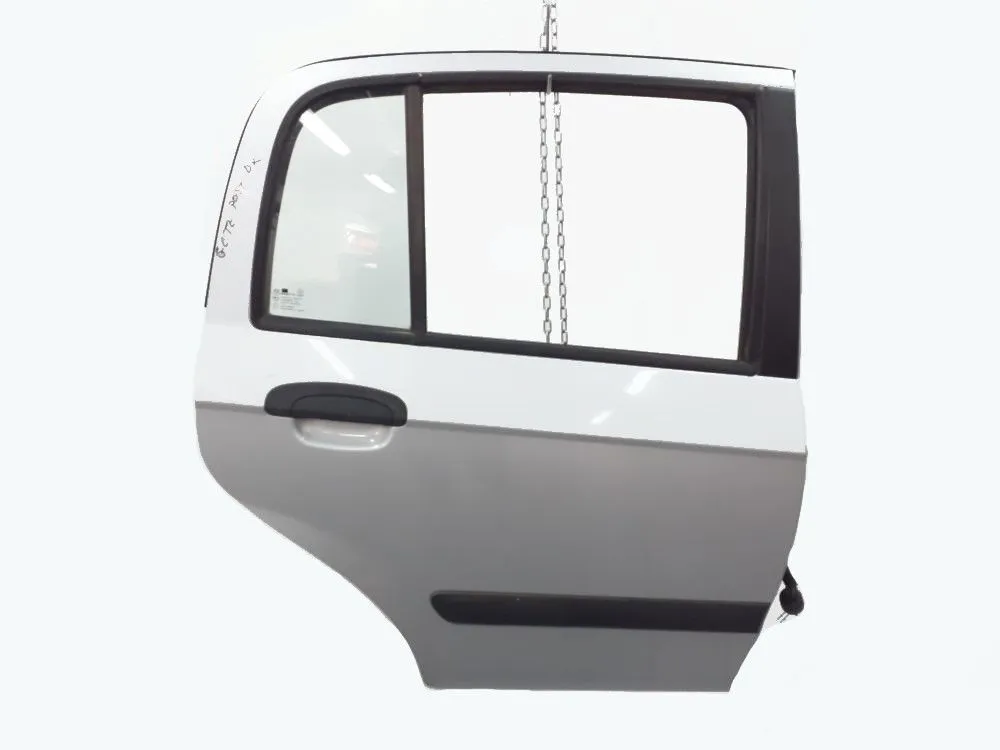 PORTIERA POSTERIORE DESTRA con codice 770041C020 da HYUNDAI Getz 2° Serie 1100 Benzina 48 (2006)