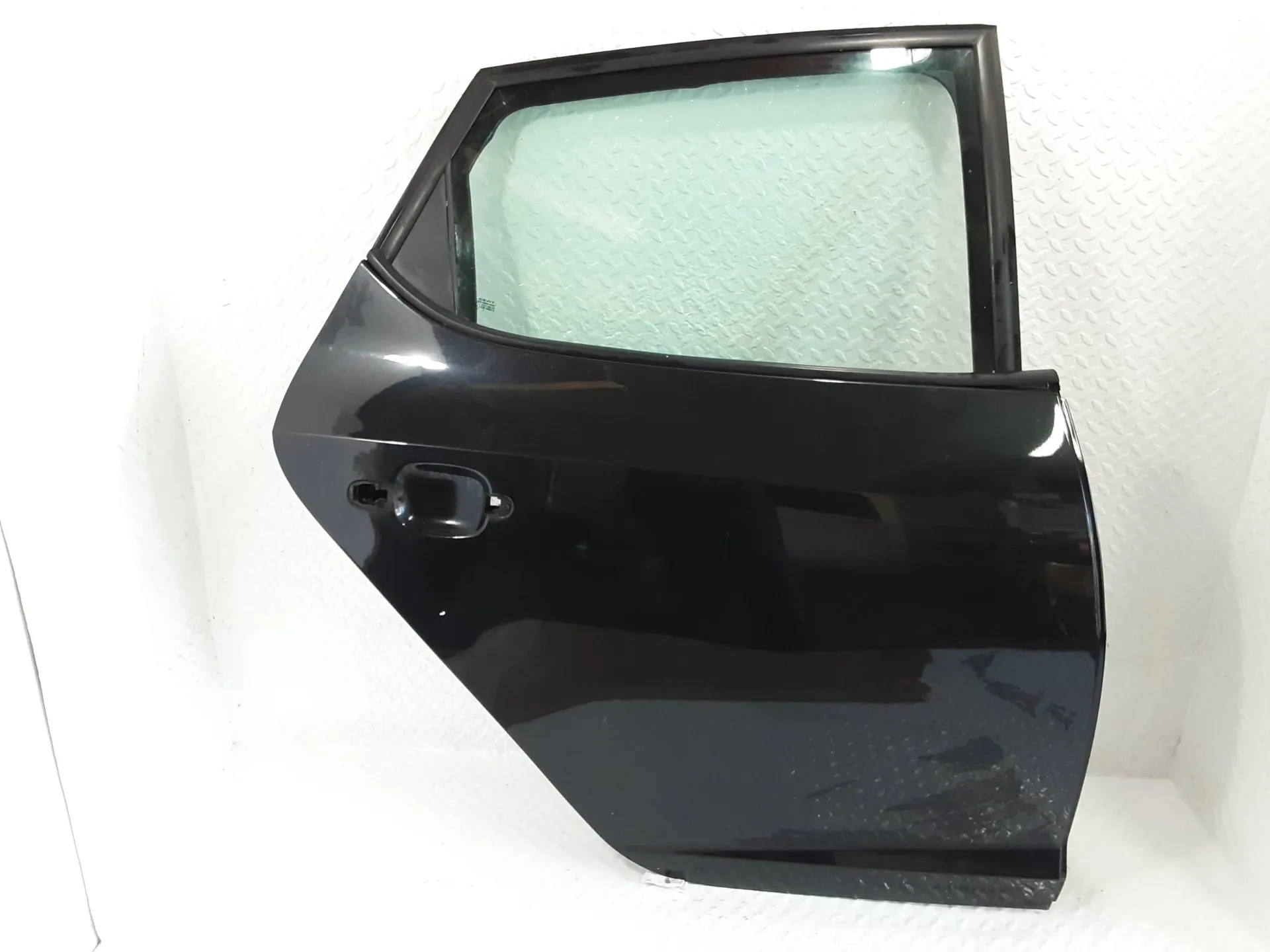 PORTIERA POSTERIORE DESTRA SEAT Ibiza Serie (08>12) 1200 Benzina 51 kW / 70 CV con codice motore BZG/BZG, CGPA (2009)
