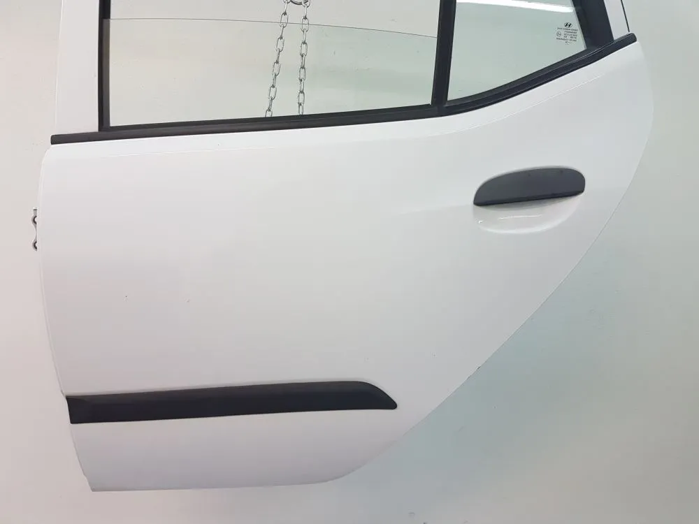 PORTIERA POSTERIORE SINISTRA con codice 770030X050 da HYUNDAI i10 2° Serie (11>)