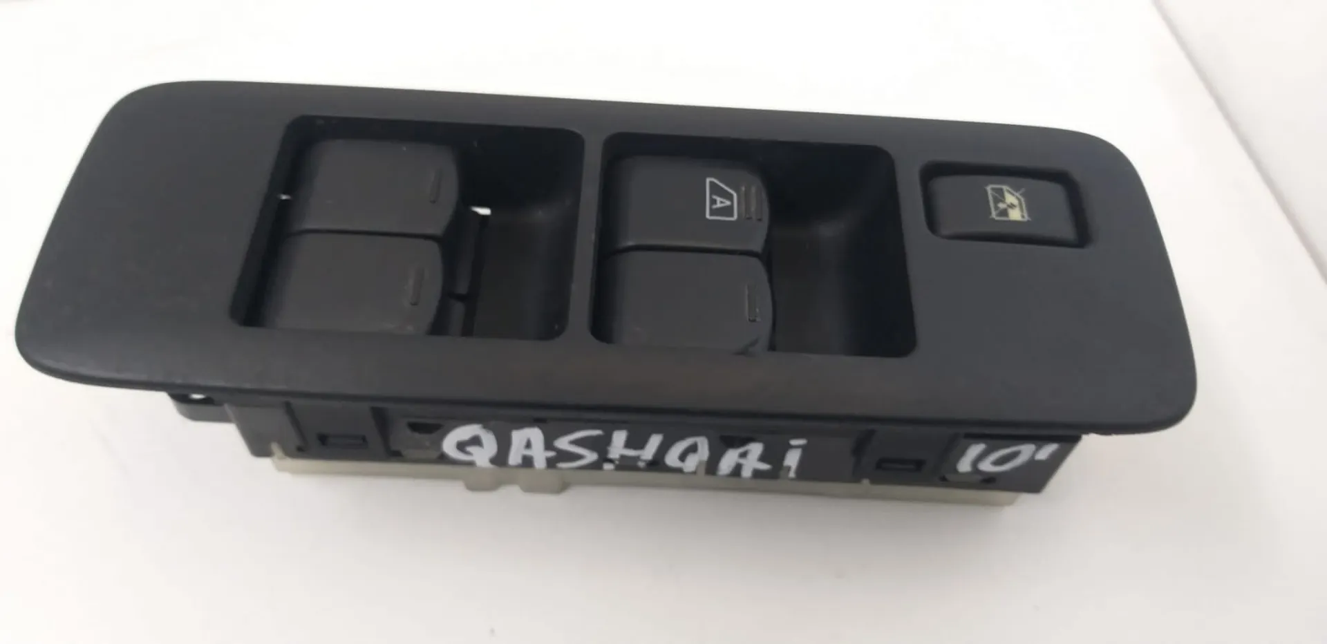 Pulsantiera alzacristalli Nissan Qashqai del 2010 2.0 Diesel