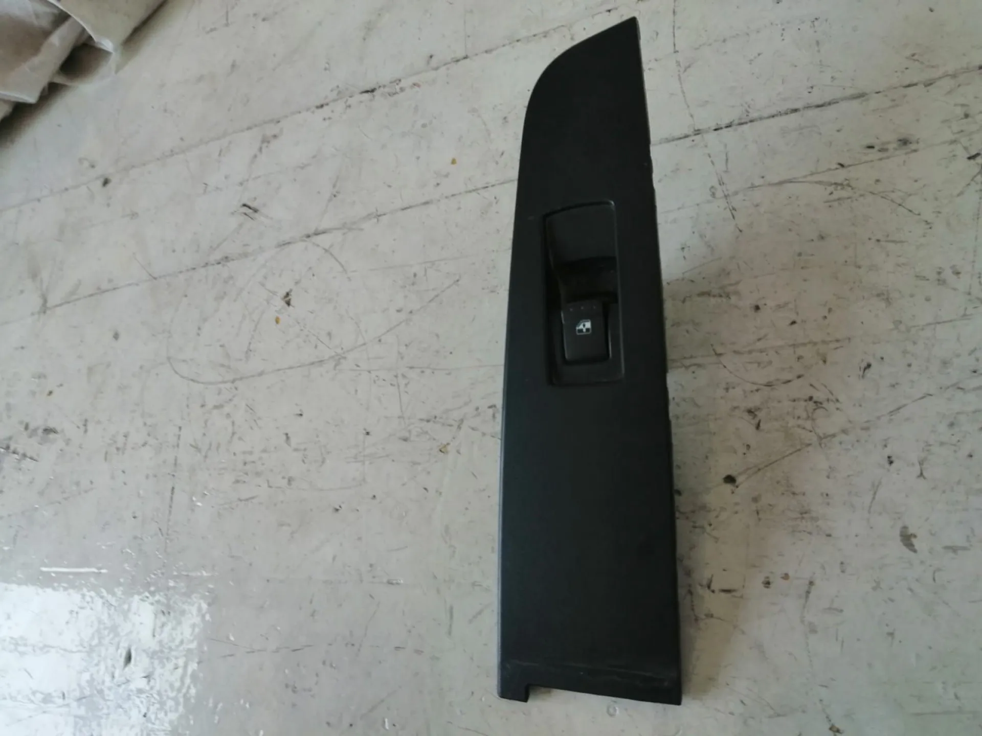 PULSANTIERA POSTERIORE DESTRA SSANGYONG Actyon 1Â° Serie 2000 Diesel (2009)