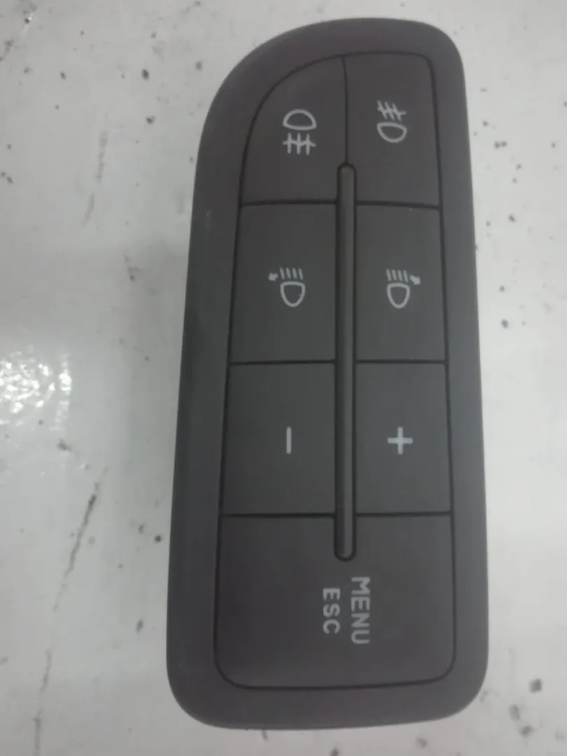 PULSANTIERA REGOLAZIONE MEMORIA SEDILE DX ALFA ROMEO Mito Serie (955_) (08>) 1600 Diesel (2012)