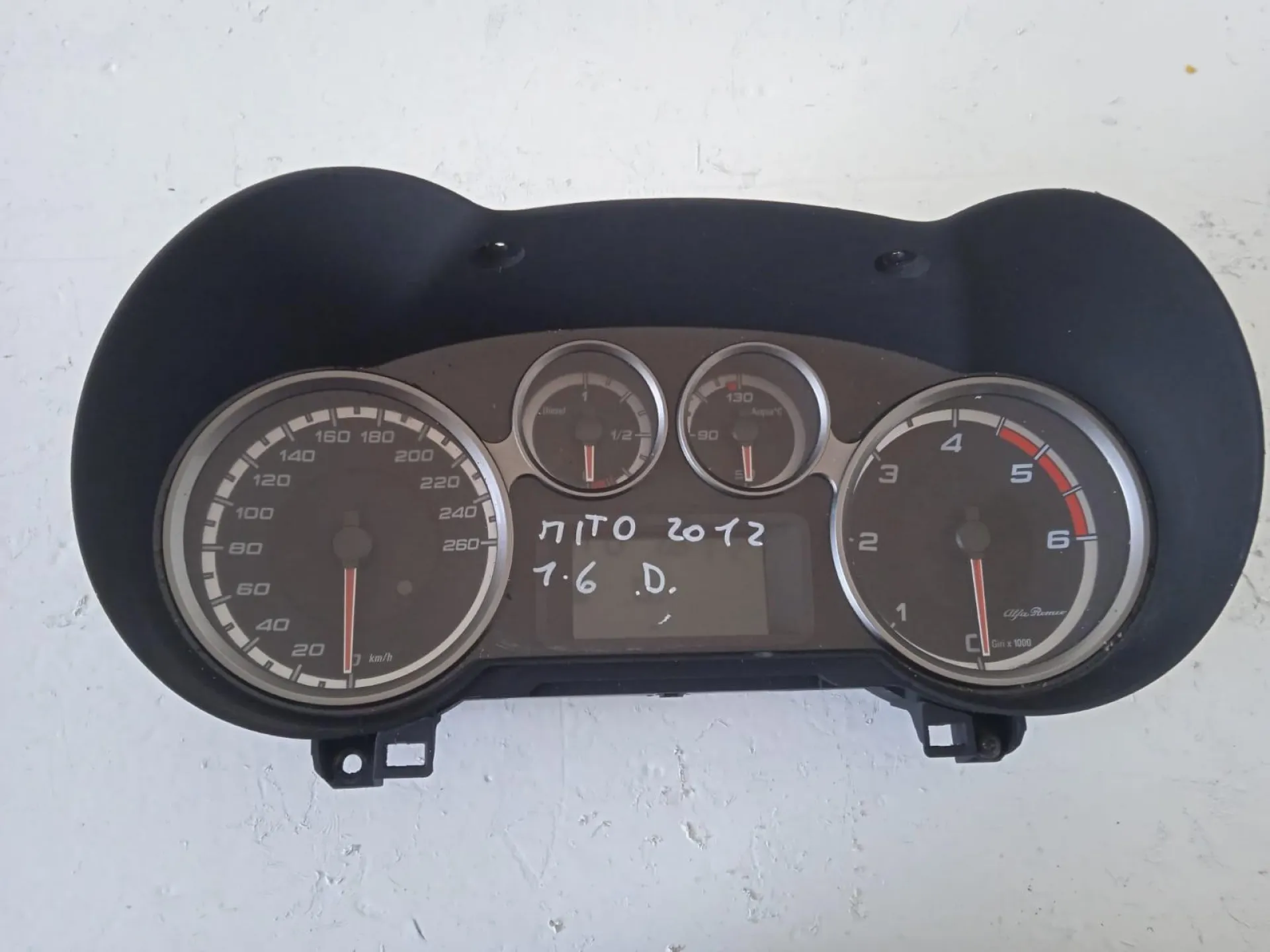 QUADRO STRUMENTI con codice A2C53302036 da ALFA ROMEO Mito Serie (955_) (08>) 1600 Diesel (2012)