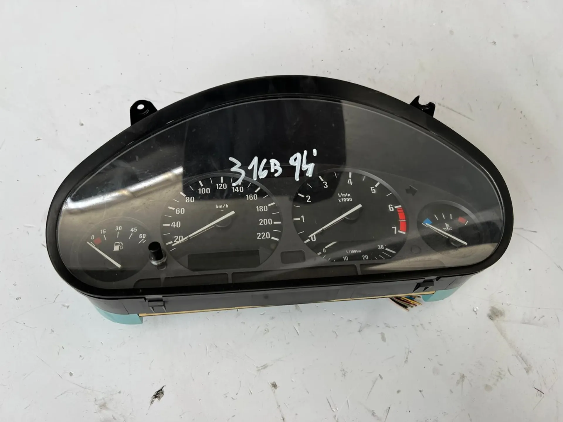 Quadro strumenti BMW E36 1.6 B del 1993