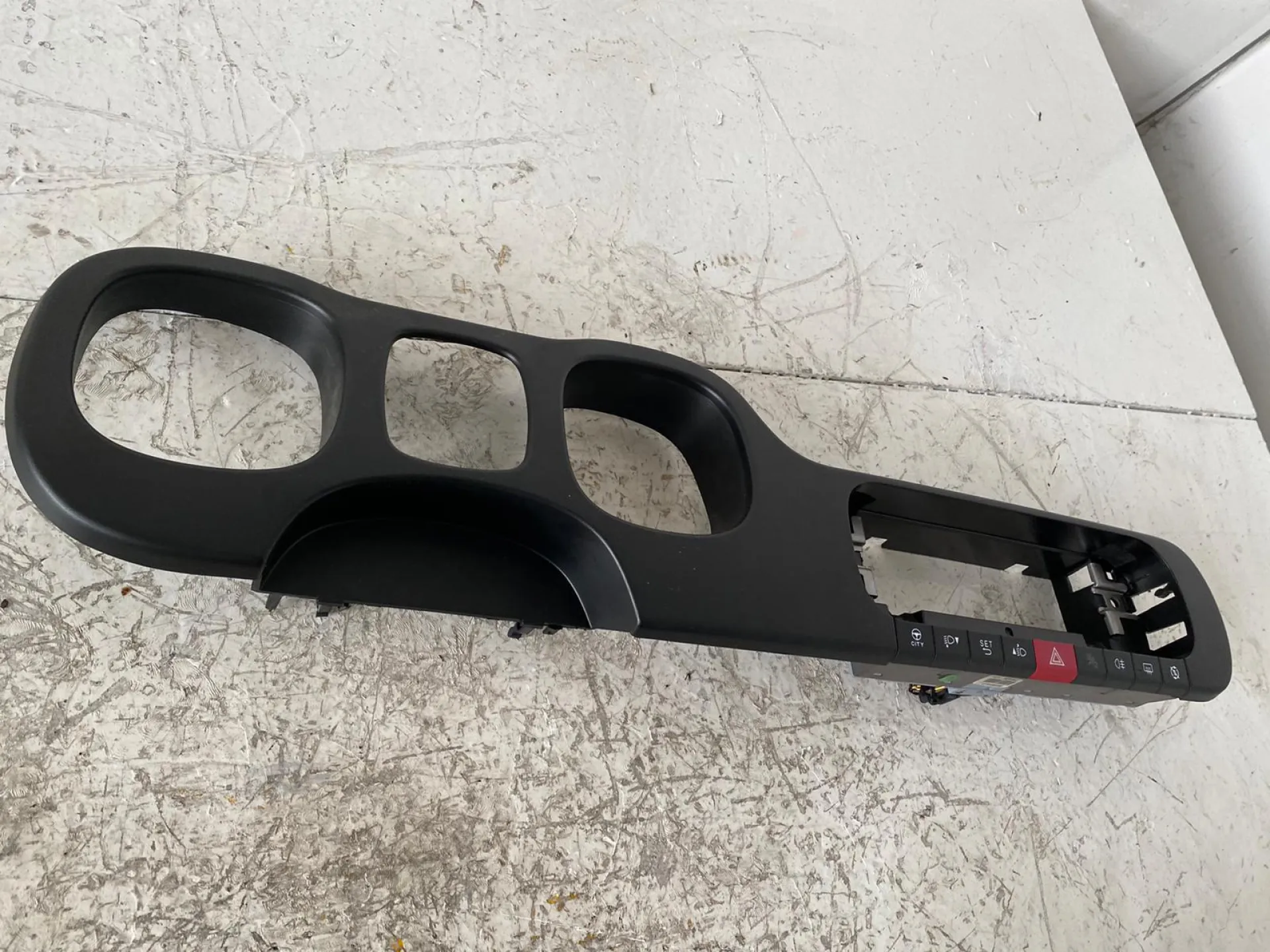 QUADRO STRUMENTI con codice 07355875850 da FIAT Panda 3Â° Serie 1300 Diesel con codice motore 199A9000/199A9000 (2016)