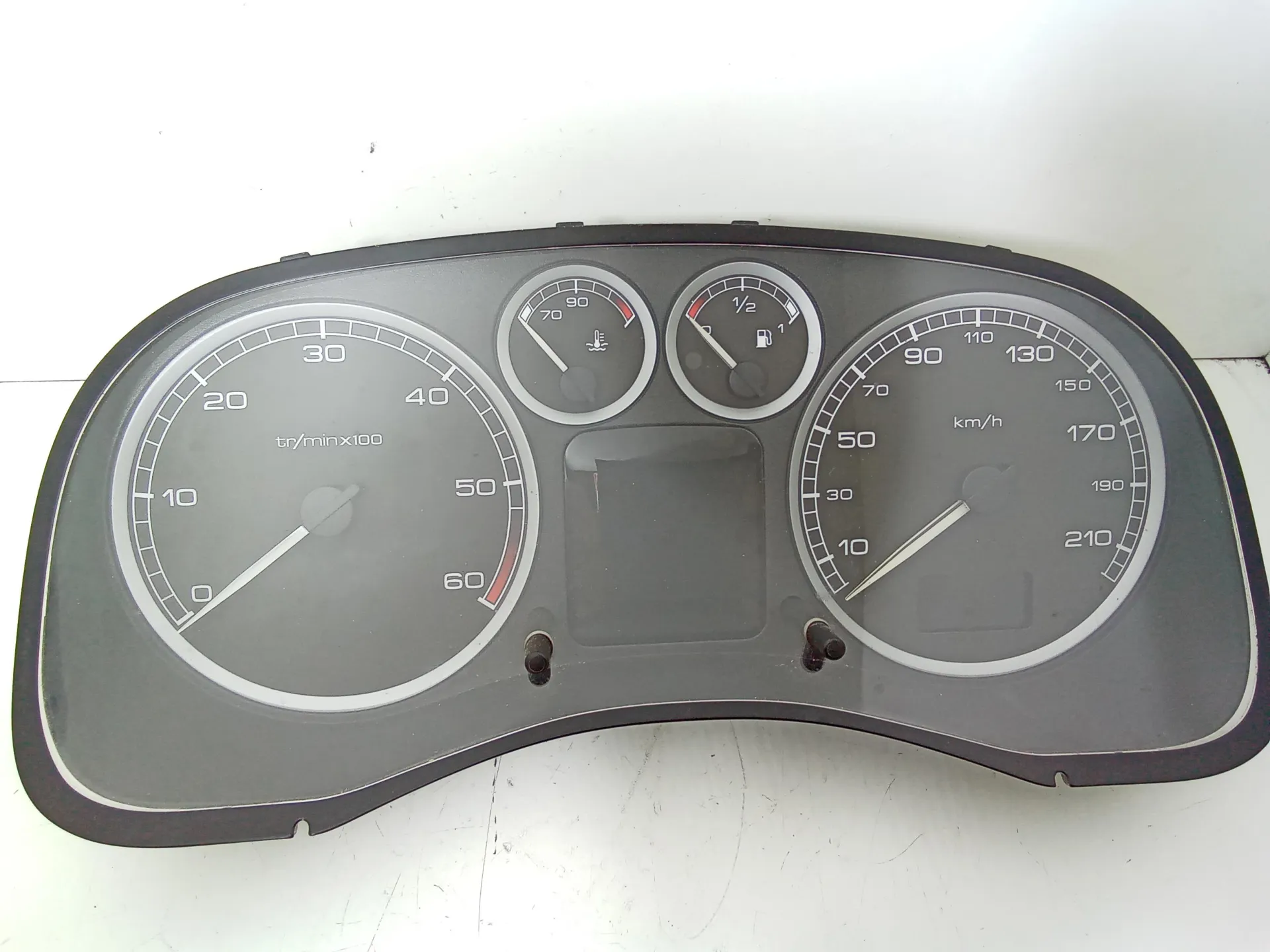 QUADRO STRUMENTI con codice 9636708880 da PEUGEOT 307 Berlina (2002)