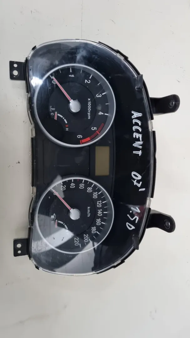 Quadrostrumenti Hyundai Accent del 2007 1.5 Diesel CODICE RICAMBIO : 94003-1e610