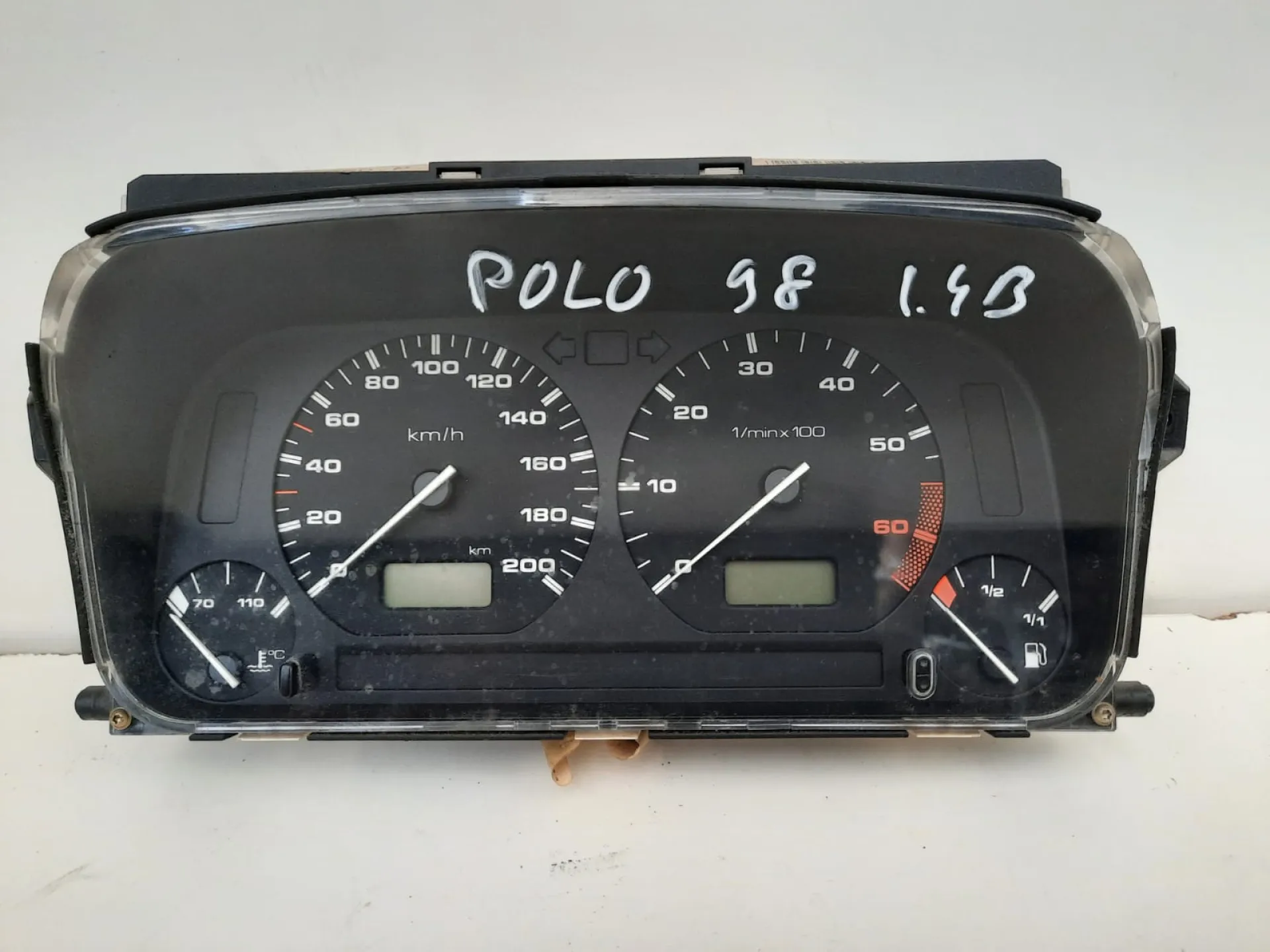 Quadrostrumenti Volkswagen Polo del 1998 1.4 Benzina CODICE RICAMBIO : 6N0919860P