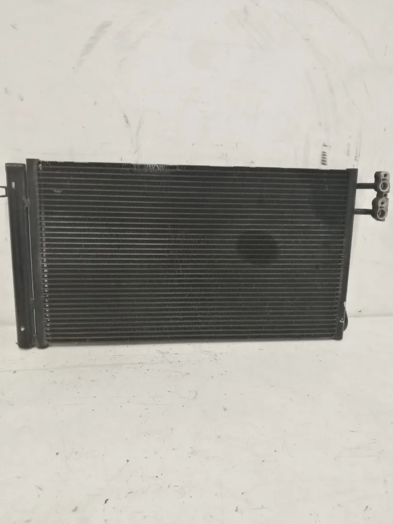 RADIATORE A/C con codice 693003903 da BMW Serie 3 E90 Berlina 2000 Diesel (2007)