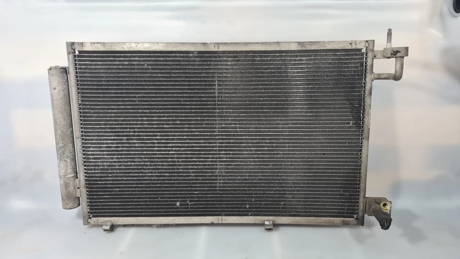 RADIATORE A/C con codice 8V5119710BD da FORD Fiesta 6° Serie con codice motore RTJB Benzina 1388 (08>17)