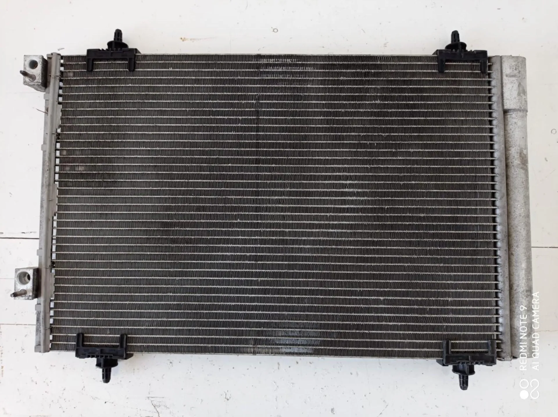 RADIATORE A/C con codice 9682531580 0R da PEUGEOT 308 Serie (07>14) 1600 Diesel (2010)