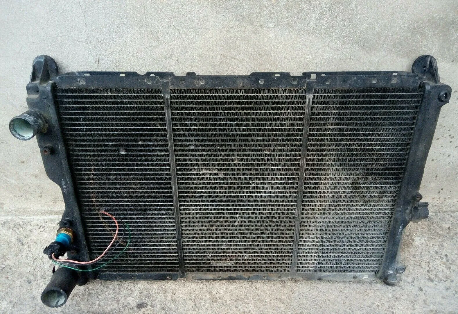 Radiatore Acqua Alfa 146 del 1999 1.6 Benzina