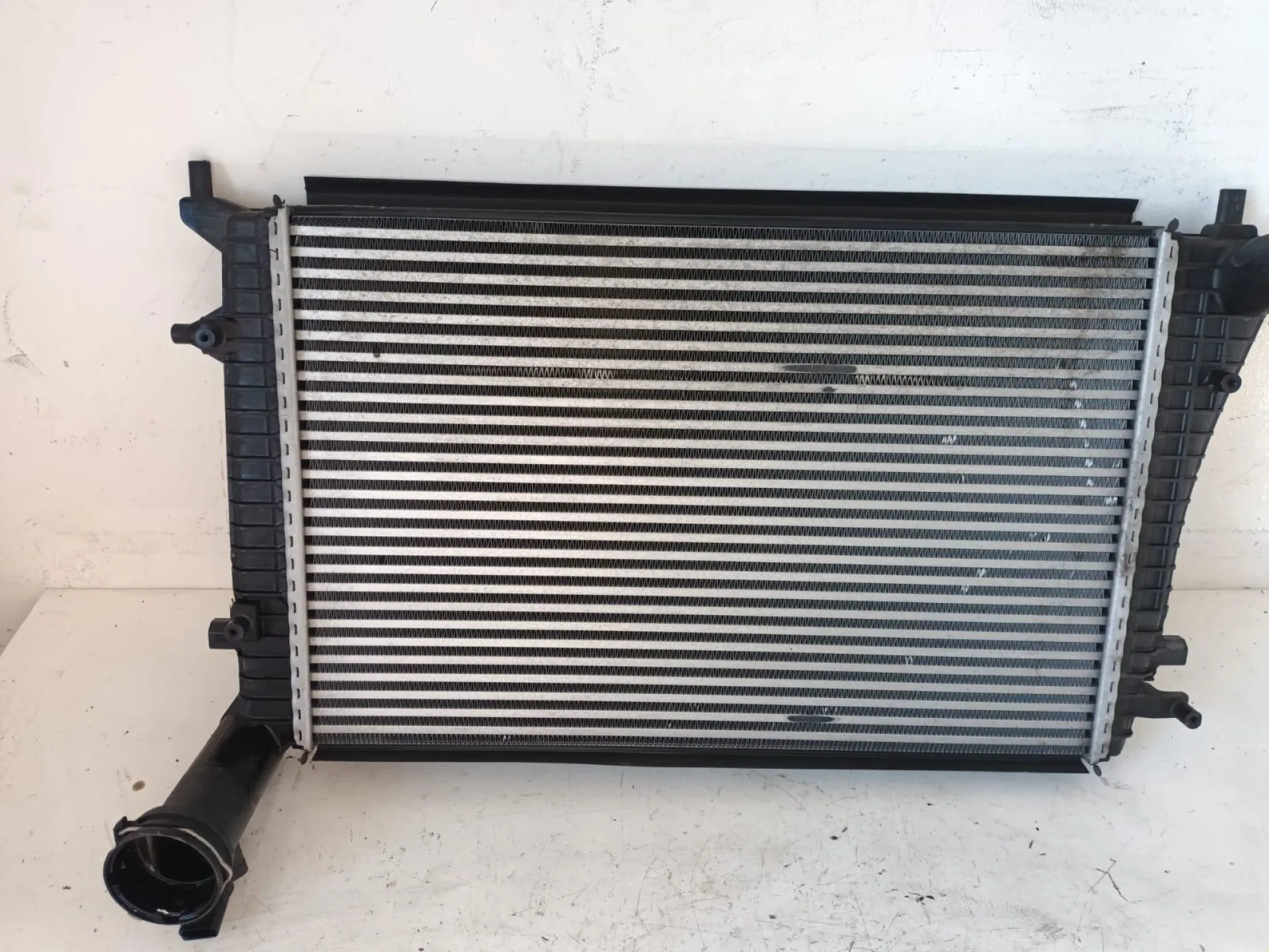 RADIATORE ACQUA con codice 1K0145803R da SKODA Superb 2Â° Serie 2000 Diesel con codice motore BMP/BMP (2010)