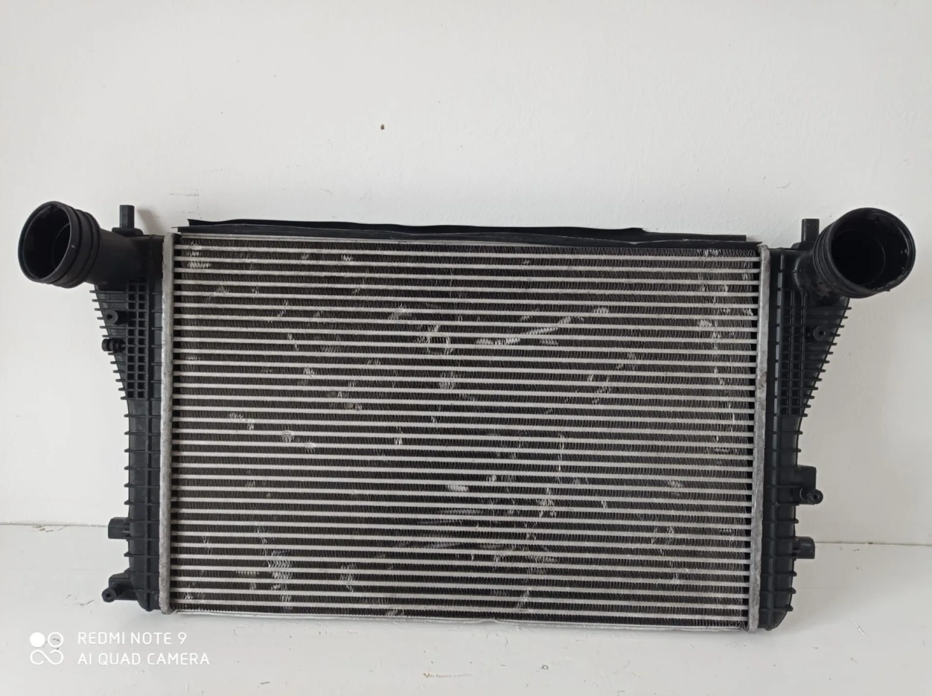 RADIATORE ACQUA con codice 1K0145803 da 1K0145803 VOLKSWAGEN Golf 5 Berlina (03>08) 2000 Diesel (2009)
