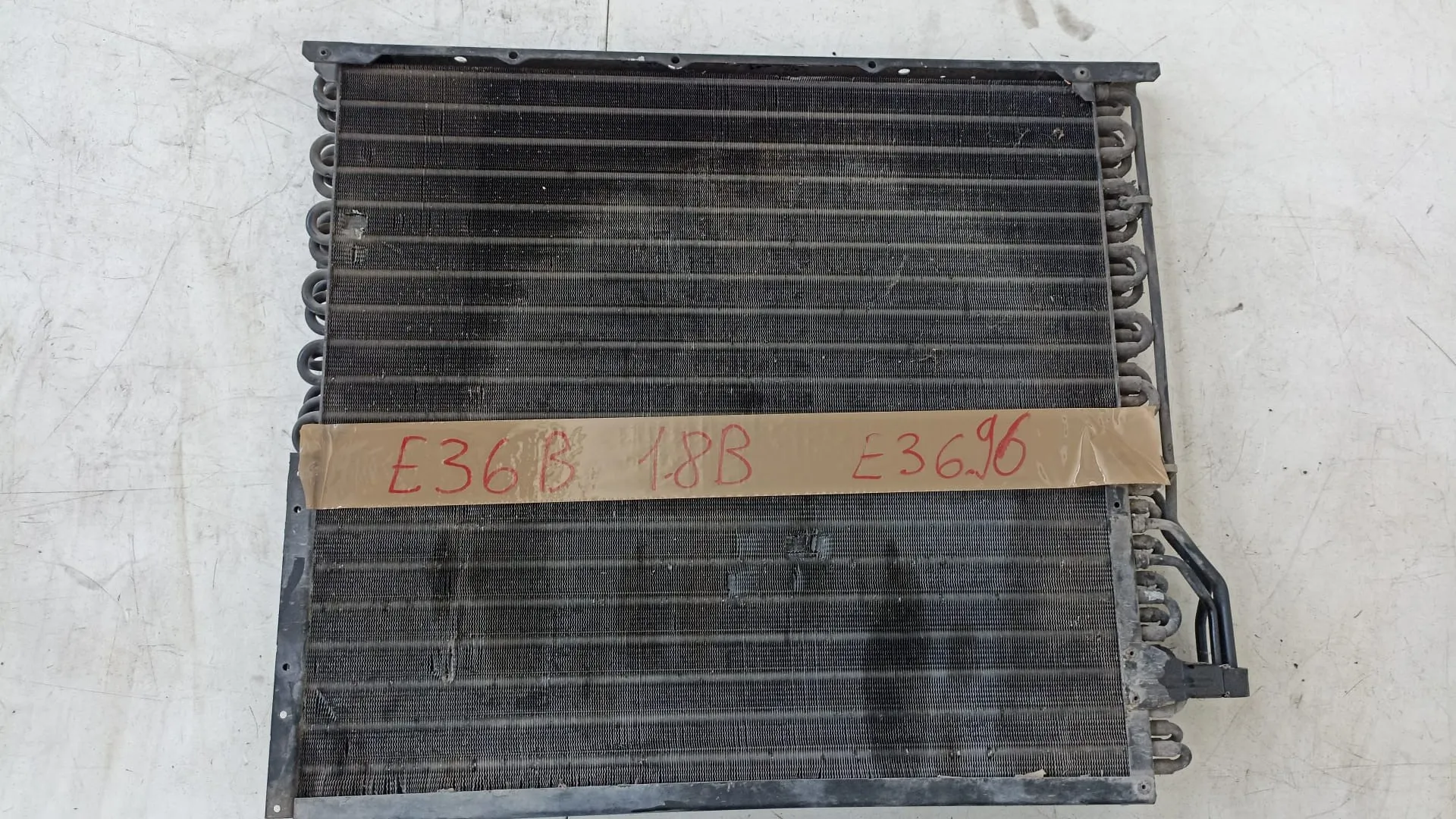 Radiatore clima BMW E 36 1.8 D del 1996