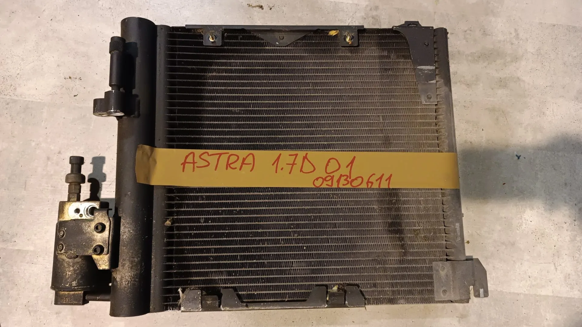 Radiatore clima Opel Astra G 1.7 D del 2001 CODICE RICAMBIO : 09130611