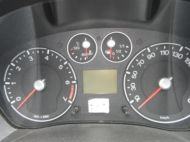 QUADRO STRUMENTI FORD FIESTA 02>04