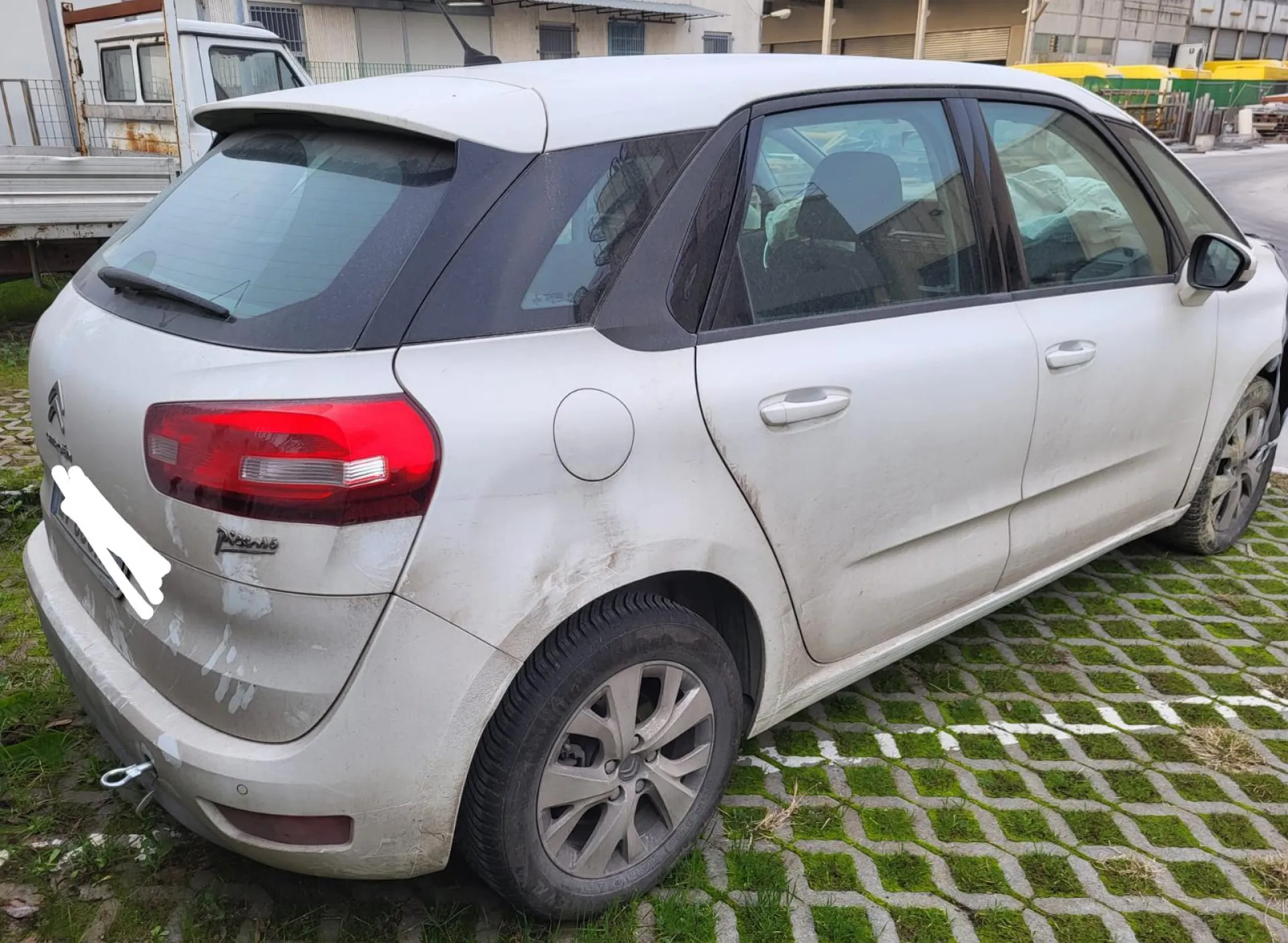 RICAMBI USATI AUTO CITROEN C4 Picasso II (13>) con codice motore 9H05 (2014)
