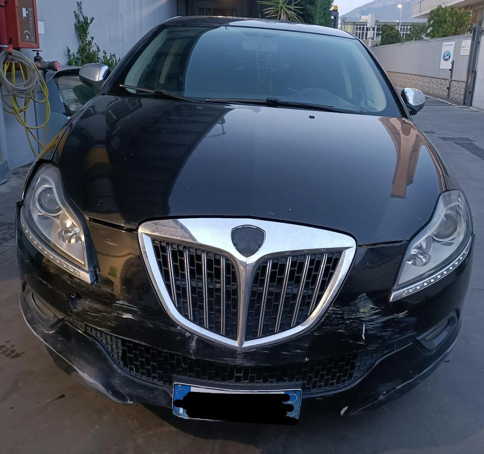 RICAMBI USATI AUTO LANCIA Delta 3Â° Serie con codice motore 198A2000 (2010)