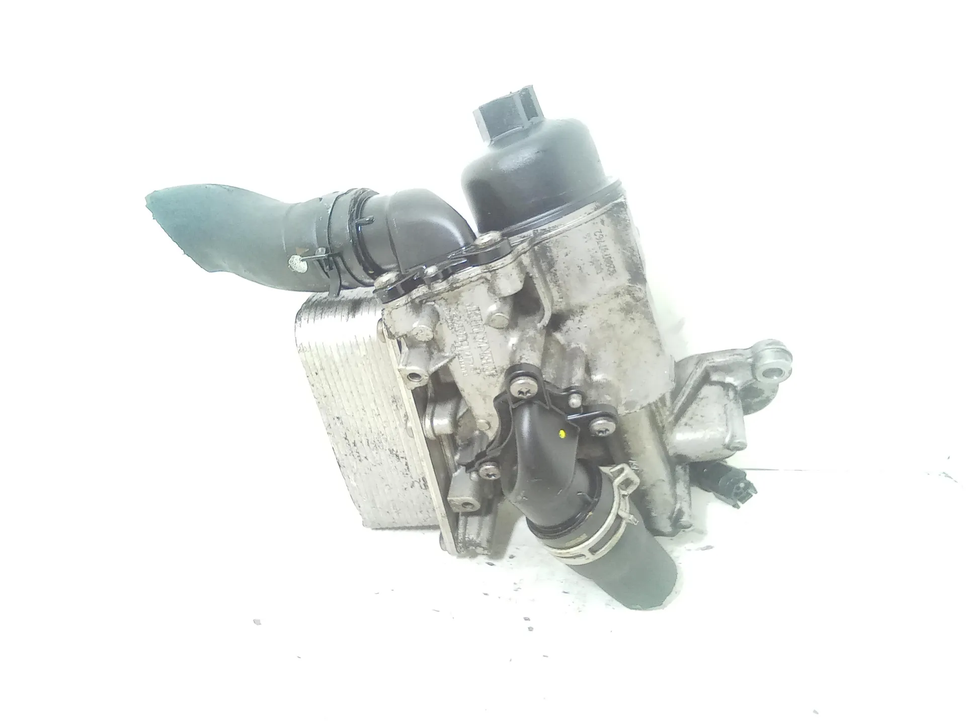 SCAMBIATORE ACQUA/OLIO con codice 8200797762 da NISSAN Qashqai +2 (JJ10) (07>18) 2000 Diesel 110 kW / 150 CV (2010)