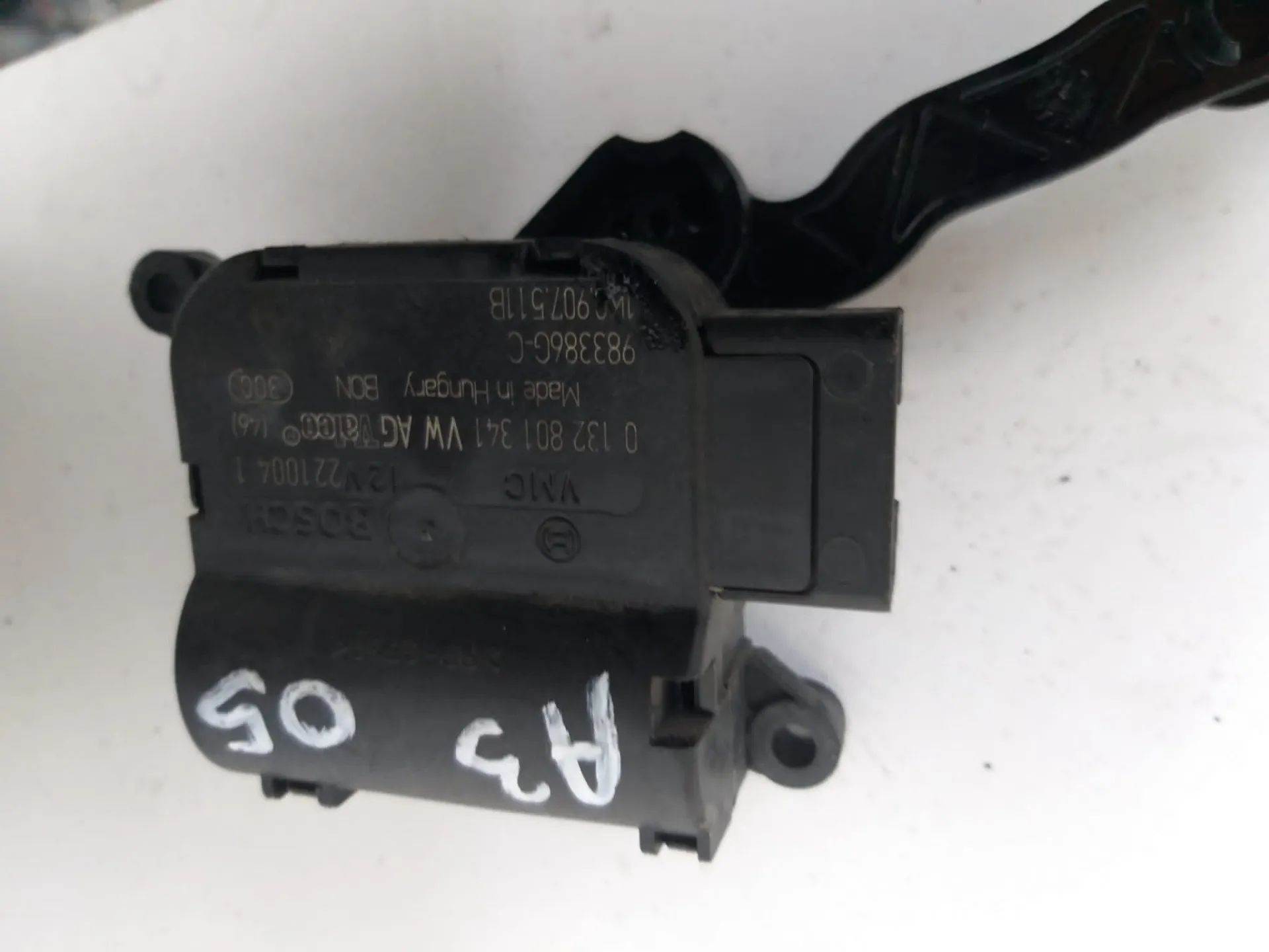 Scatola climatizzatore Audi A3 del 2006 2.0 Diesel CODICE RICAMBIO : 1K0907511B