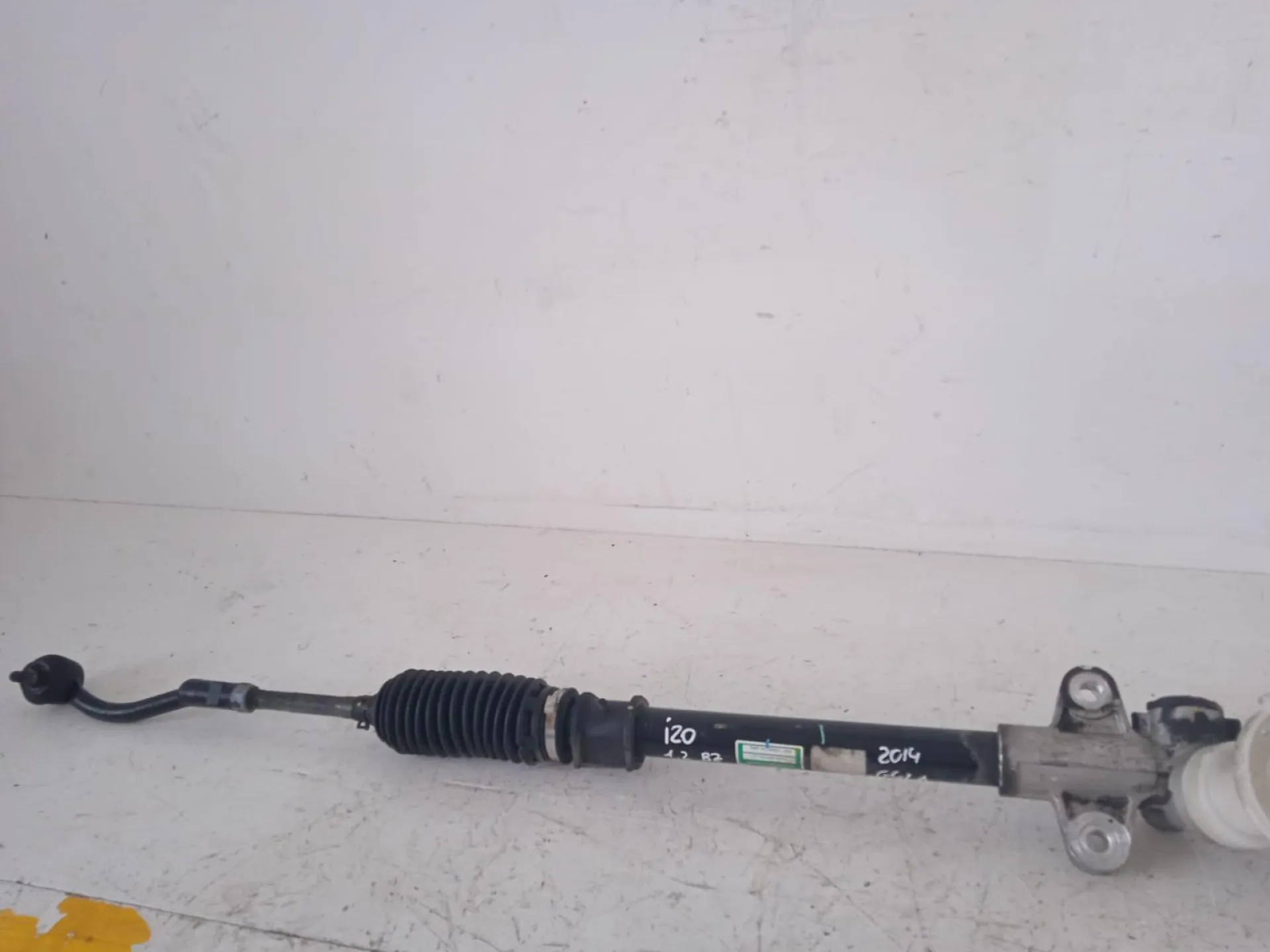 SCATOLA DELLO STERZO con codice 565001J500 da HYUNDAI i20 1Â° Serie 1200 Benzina con codice motore G4LA/G4LA (2014)