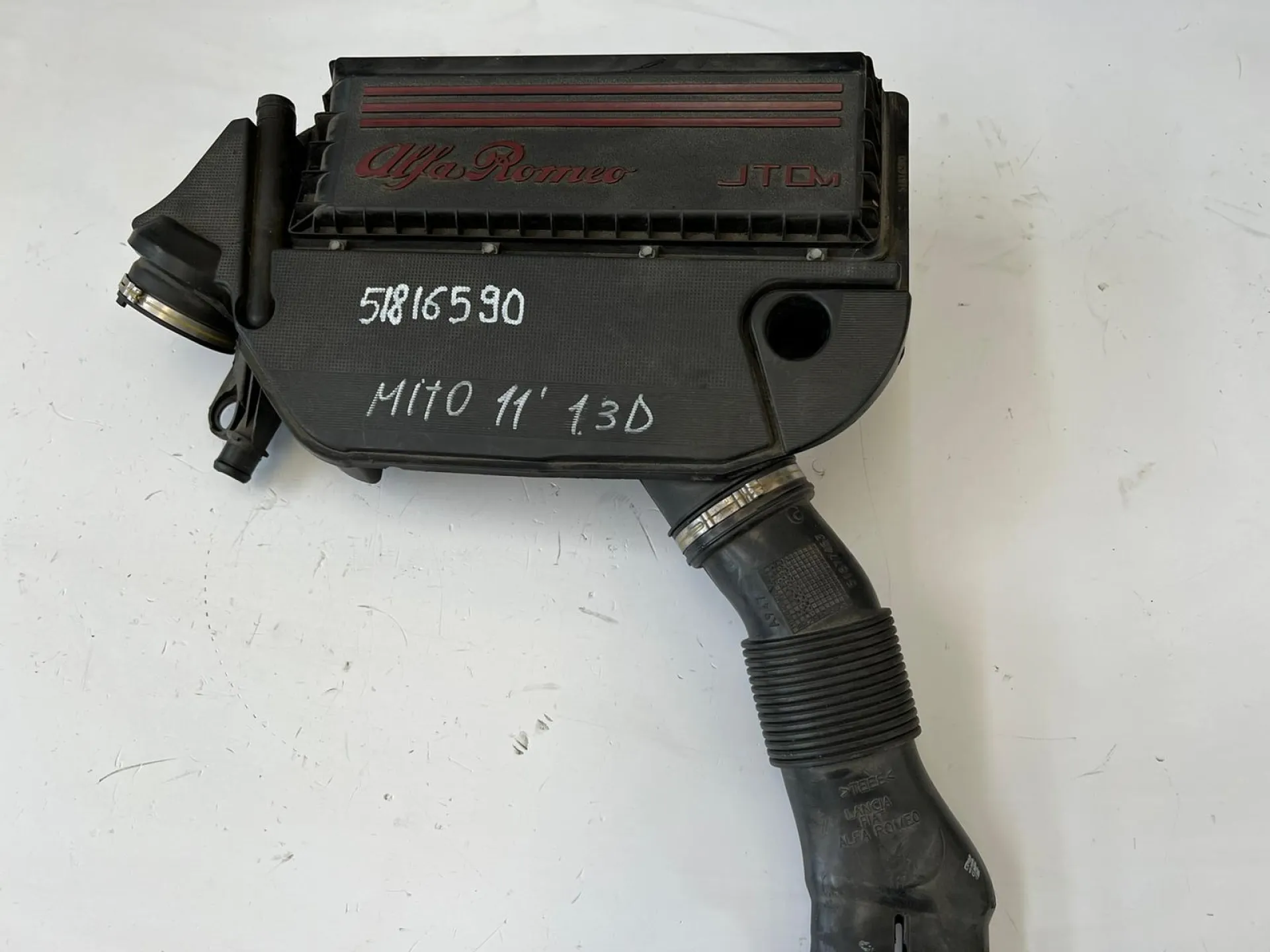 Scatola filtro aria Alfa Romeo Mito 1.3 D del 2011 CODICE RICAMBIO : 51816590