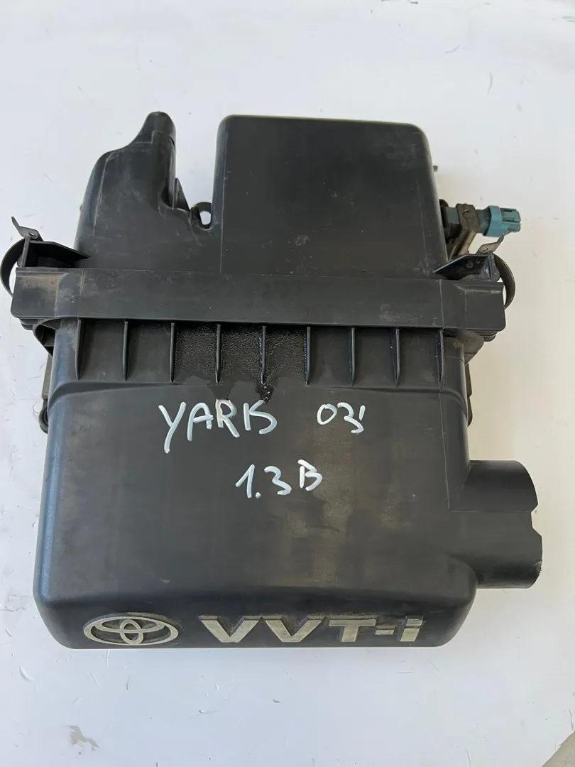 Scatola porta filtro aria Toyota Yaris del 2003 1.0 Benzina