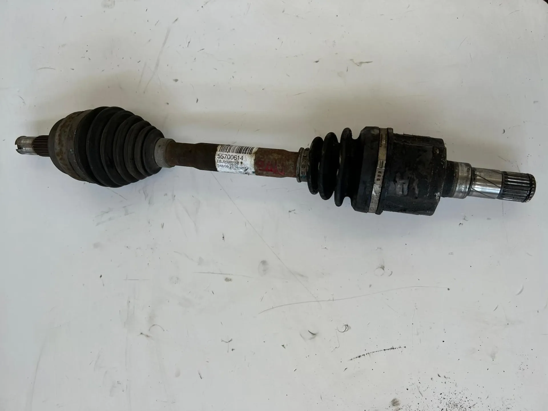 Semiasse anteriore sinistro Alfa Romeo Mito 1.6 D del 2008 CODICE RICAMBIO : 55700614