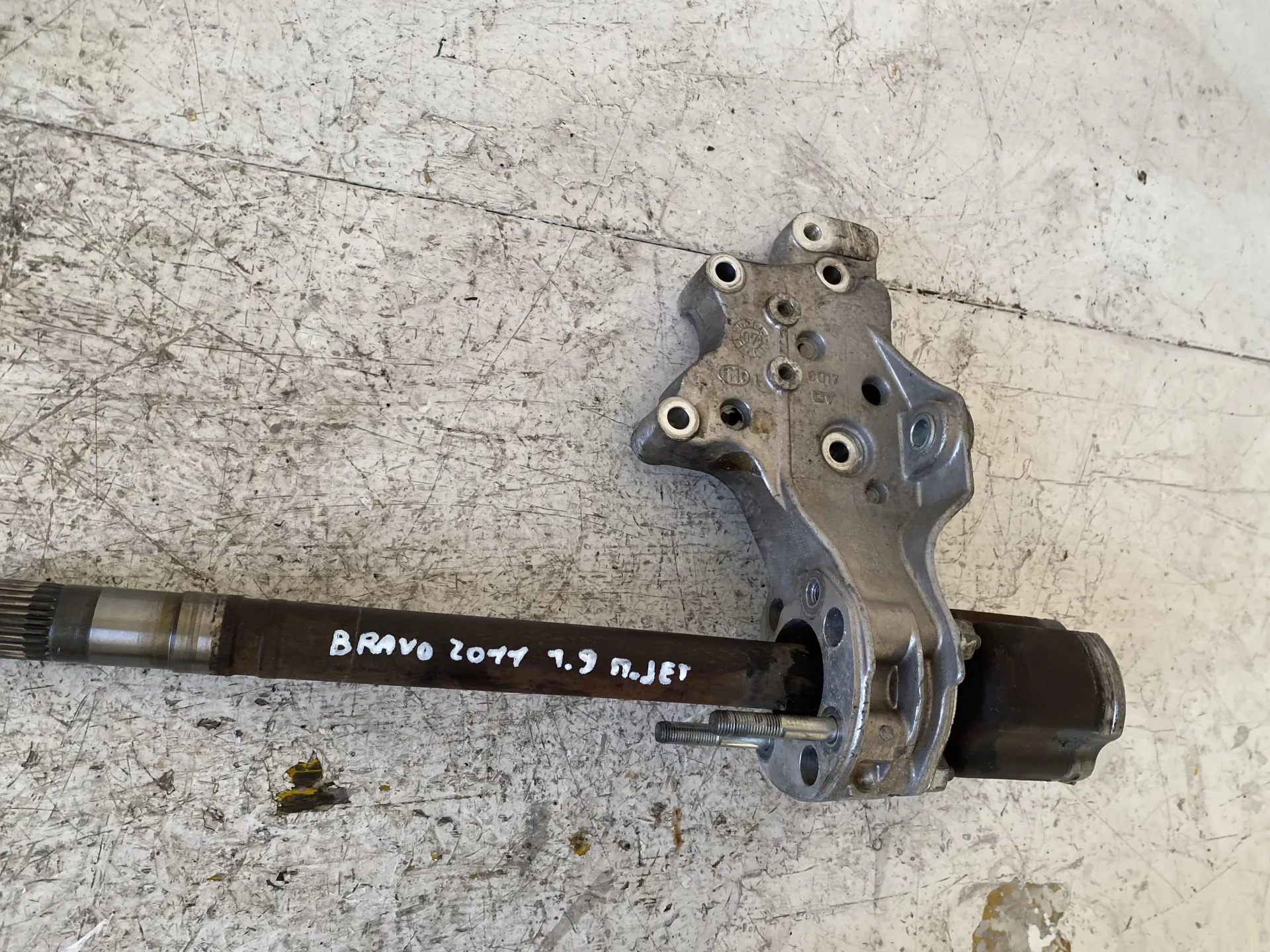SEMIASSE CAMBIO FIAT Bravo 3Â° Serie 1900 Diesel con codice motore 192A8000/192A8000 (2011)