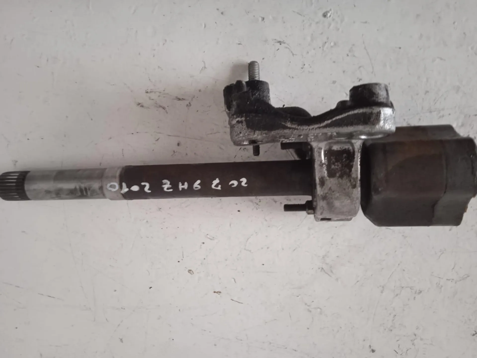 SEMIASSE CAMBIO con codice B9680276883 da PEUGEOT 207 2Â° Serie 1600 Diesel con codice motore 9HZ/9HZ (2010)