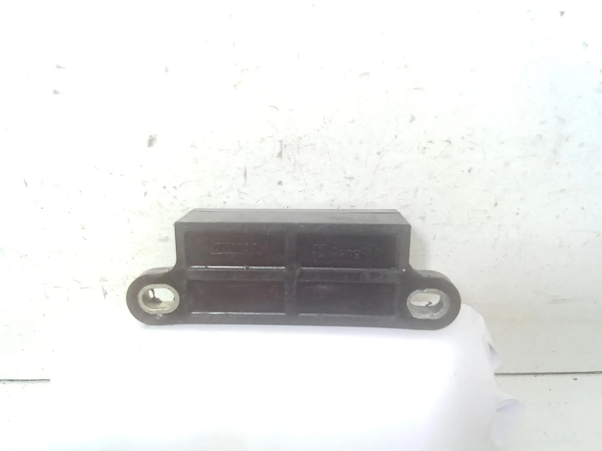 SENSORE AIRBAG con codice 88795-3m100 da SSANGYONG Korando 2Â° Serie 2000 Diesel 129 (2011)