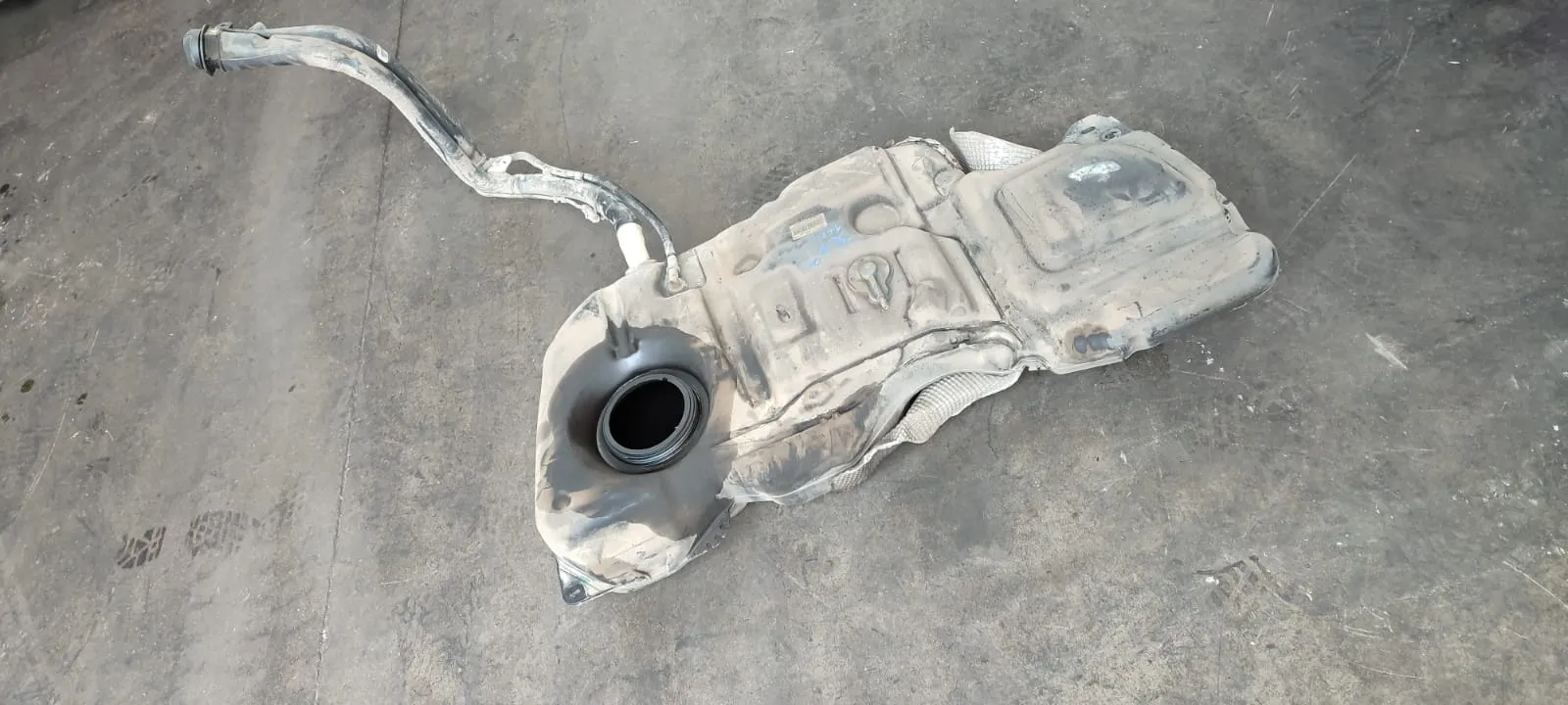 Serbatoio Peugeot 307 del 2008 1.6 Diesel