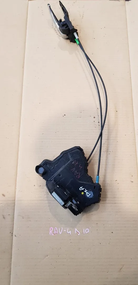 Serratura anteriore destra Toyota Rav 4 del 2010 2.2 Diesel