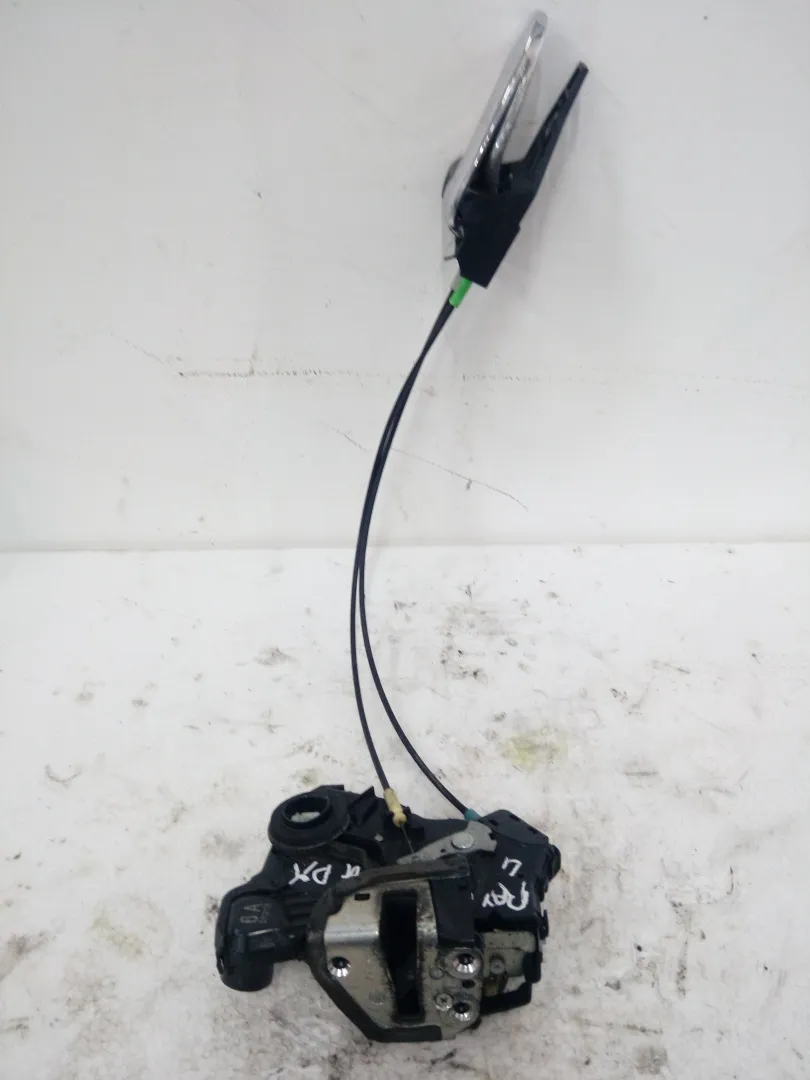 SERRATURA ANTERIORE DESTRA TOYOTA Rav4 3Â° Serie 2200 Diesel (2007)