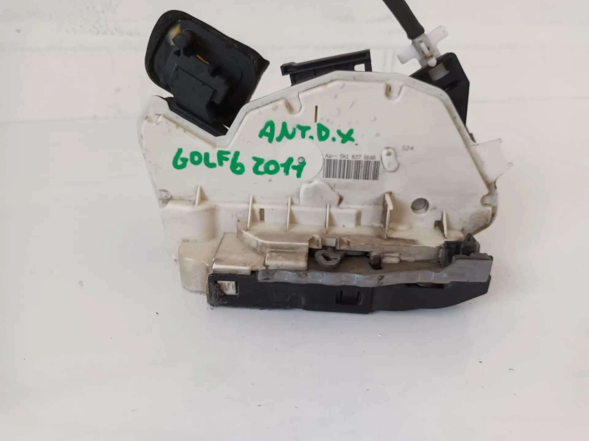 SERRATURA ANTERIORE DESTRA VOLKSWAGEN Golf 6 Berlina (08>12) 1600 Diesel (2011)
